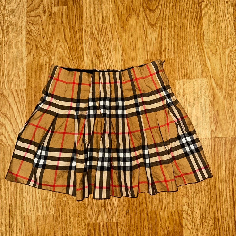 Burberry Plaid Pleated Girls Skirt